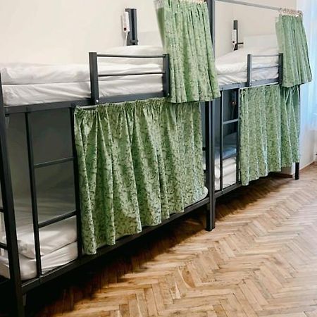 Hostel Do-Re-Mi Prague Luaran gambar