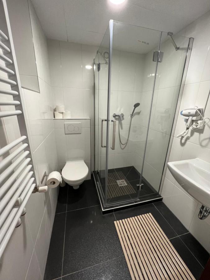 Hostel Do-Re-Mi Prague Luaran gambar
