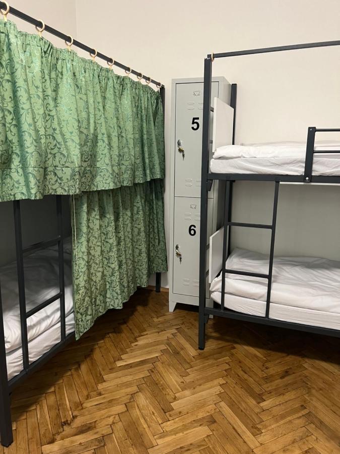 Hostel Do-Re-Mi Prague Luaran gambar