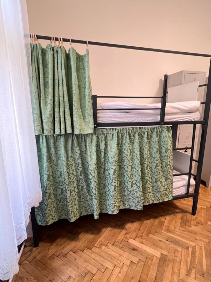 Hostel Do-Re-Mi Prague Luaran gambar
