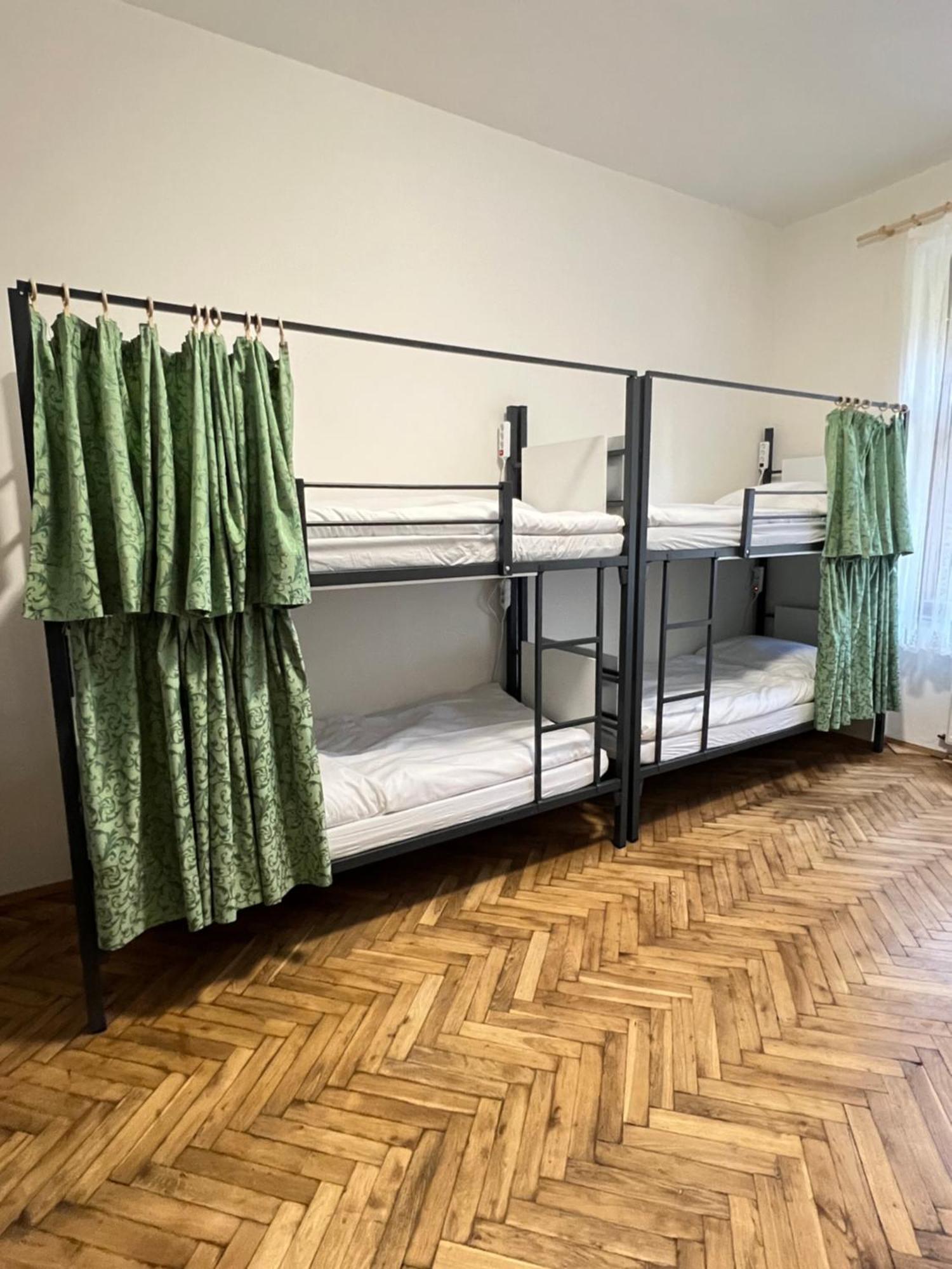 Hostel Do-Re-Mi Prague Luaran gambar